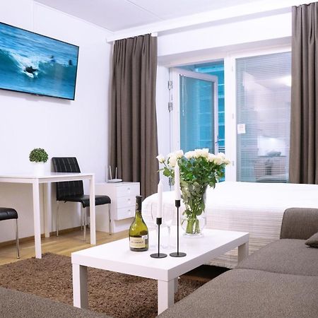 City Center 1R Studio With Perfect View, Parking Oulu Zewnętrze zdjęcie